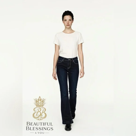 Hollister 3S 26W/30L Low Rise Vintage Flare with Soft Stretch Dark Blue Jeans - Picture 2 of 6